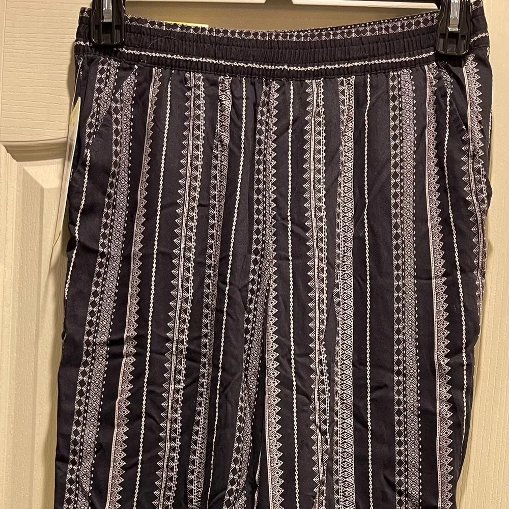 Jessica Simpson Ladies' Soft Printed “Cadie” Pant, Small, NWT​ - Picture 3 of 7